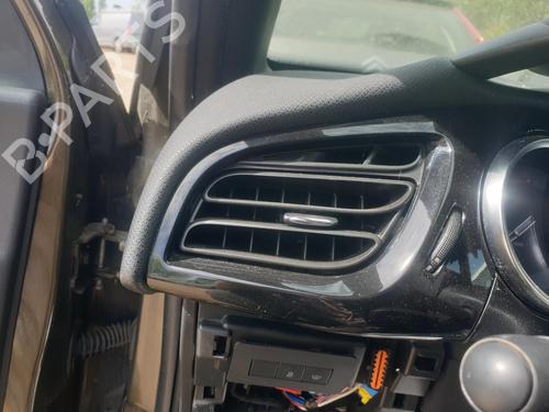 Used Air vent Air vent CITROËN DS3 (SA_) 1.6 HDi 90 (92 hp) 33890166 33890166