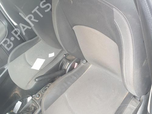 Left front seat PEUGEOT 206 Hatchback (2A/C) 1.4 HDi eco 70 8846QH