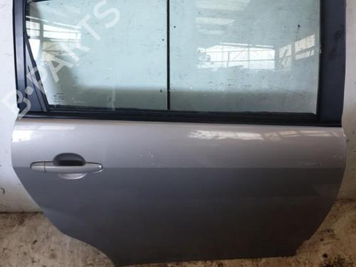 Right rear door TOYOTA COROLLA Verso (ZER_, ZZE12_, R1_) 2.0 D-4D (CUR10_, CUR10R) | BP22884141C5 