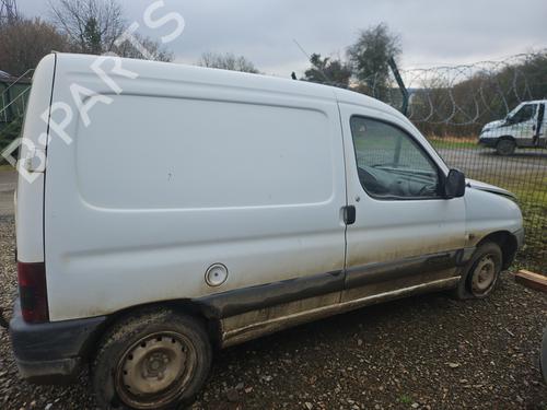 Left headlight CITROËN BERLINGO / BERLINGO FIRST Box Body/MPV (M_) 1.8 D (MBA9A, MCA9A) | BP30970372C28