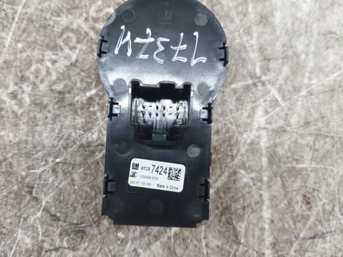 Headlight switch OPEL MOKKA / MOKKA X (J13) 1.4 (_76) | BP25624397I24 - Image 2