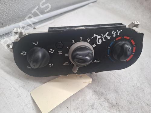 Climate control RENAULT TWINGO II (CN0_) 1.2 (CN0D) | BP32306929I5 - Image 6