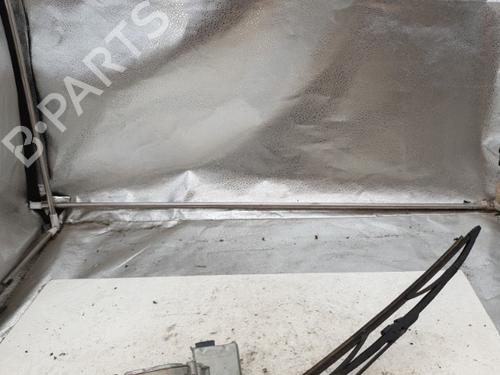 Used Rear wiper motor CITROËN SAXO (S0, S1) 1.4 VTS (75 hp) 22866462