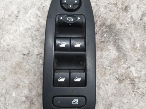 Left front window switch PEUGEOT 208 I (CA_, CC_) 1.6 BlueHDi 100 | BP26892972I27 - Image 5