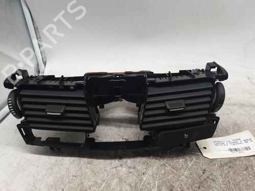 Used Air vent Air vent RENAULT LAGUNA III Grandtour (KT0/1) 2.0 dCi (KT07, KT0J, KT14, KT1A, KT1S) (131 hp) 28621042 28621042