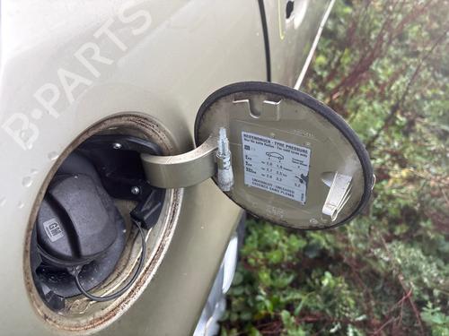 Used Fuel flap Fuel flap OPEL CORSA D (S07) 1.4 (L08, L68) (90 hp) 39728449 39728449