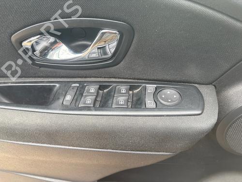 Left front window switch RENAULT MEGANE III Hatchback (BZ0/1_, B3_) 1.5 dCi (BZ09, BZ0D, BZ1W, BZ29, BZ14) | BP39012977I27 - Image 3