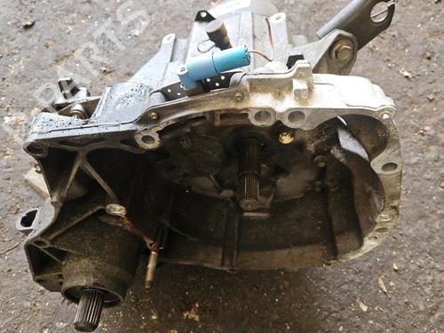 Gearkasse RENAULT CLIO II (BB_, CB_) 1.2 (BB0A, BB0F, BB10, BB1K, BB28, BB2D, BB2H, CB0A,... (58 hp) 28673102