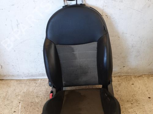 Left front seat FIAT 500 (312_) 1.3 D Multijet (312AXB1A) | BP22883394C15 