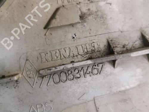 Used Right front indicator Right front indicator RENAULT MEGANE Scenic (JA0/1_) 1.9 dT (JA0K, JA0Y) (90 hp) 22870432 22870432