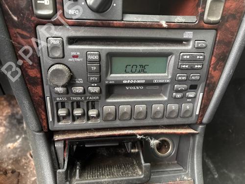 Used Radio Radio VOLVO S40 I (644) 1.8 i (125 hp) 40200693 40200693