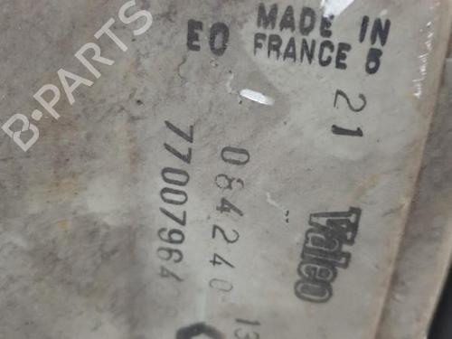 Used Right headlight Right headlight RENAULT CLIO I (B/C57_, 5/357_) 1.1 (46 hp) 22878056 22878056