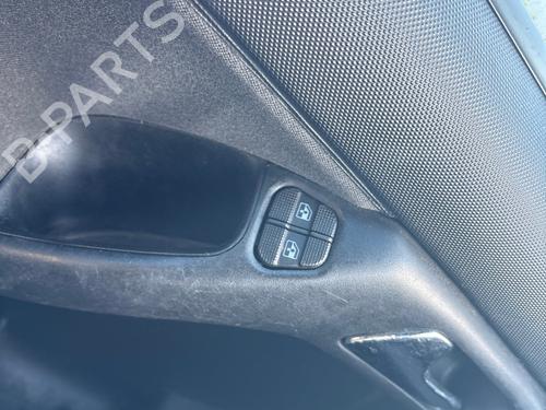 Left front window switch VW GOLF IV Cabriolet (1E7) 1.8 | BP40497544I27 - Image 3