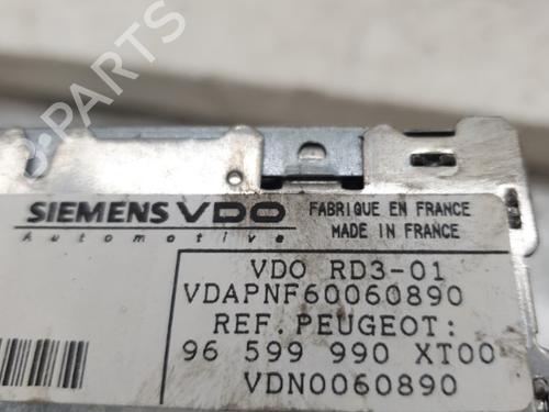 Used Radio Radio PEUGEOT 206 Hatchback (2A/C) 1.4 HDi eco 70 (68 hp) 22874838 22874838