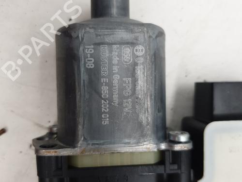 Used Right rear window motor Right rear window motor SKODA OCTAVIA III (5E3, NL3, NR3) 1.6 TDI (115 hp) 24423391 24423391