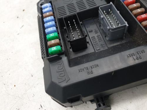 Used Fuse box PEUGEOT 208 I (CA_, CC_) 1.4 HDi (68 hp) 22878593