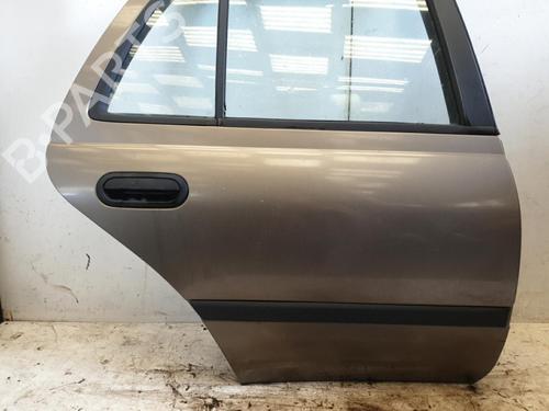 Used Right rear door Right rear door 22879433 22879433