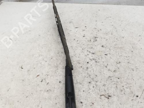 Used Rear windshield wiper arm VW GOLF III (1H1) 1.6 (75 hp) 22864402