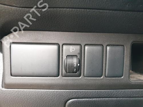 Used Headlight switch NISSAN NOTE (E11, NE11) 1.5 dCi (86 hp) 23832354