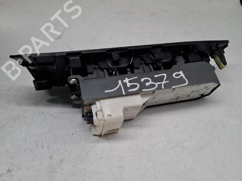 Used Left front window switch Left front window switch TOYOTA RAV 4 III (_A3_) 2.2 D 4WD (ALA30_, ALA30R) (136 hp) 26125015 26125015