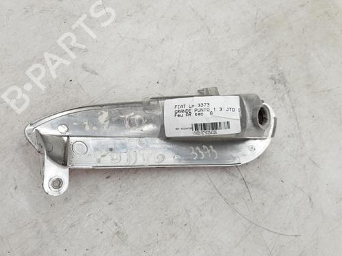Used Rear fog light FIAT GRANDE PUNTO (199_) 1.3 D Multijet (75 hp) 25842204