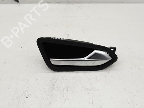 rear-right-interior-door-handle-renault-clio-v-b7_-2019-23832323 main image