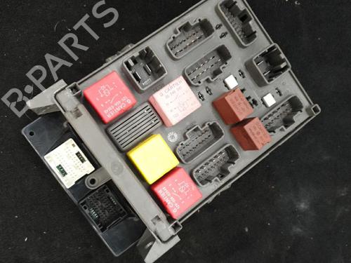 Used Fuse box Fuse box RENAULT ESPACE IV (JK0/1_) 2.2 dCi (JK0H) (150 hp) 25842332 25842332