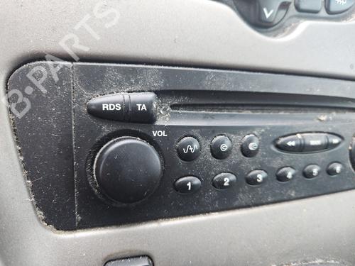 Used Radio Radio CITROËN XSARA PICASSO (N68) 2.0 HDi (90 hp) 32184894 32184894