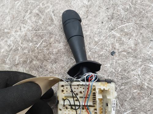 Used Steering column stalk Steering column stalk RENAULT CAPTUR I (J5_, H5_) 0.9 TCe 90 (90 hp) 32298928 32298928