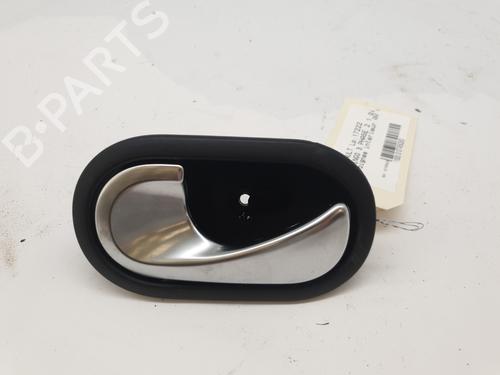 Used Front left interior door handle RENAULT TWINGO III (BCM_, BCA_) 1.0 SCe 75 (73 hp) 26653850