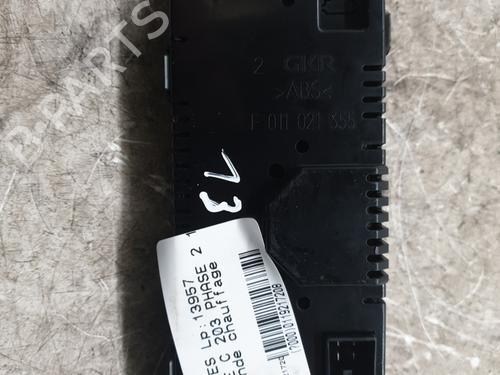 Used Climate control Climate control MERCEDES-BENZ C-CLASS (W203) C 180 Kompressor (203.046) (143 hp) 31624014 31624014