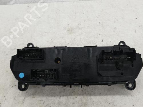 climate-control-ford-focus-iii-2010-2011-2012-2013-2014-2015-2016-2017-2018-2019-2020-24422138 main image