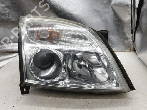 Used Right headlight Right headlight OPEL SIGNUM Hatchback (Z03) 2.2 DTI (F48) (125 hp) 22884130 22884130