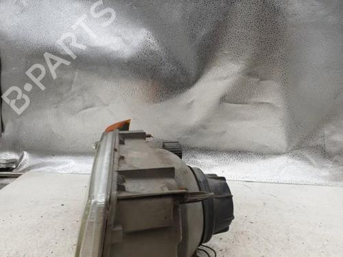 Used Right headlight Right headlight RENAULT 9 (L42_) 1.4 (L423, L42R) (67 hp) 25843154 25843154