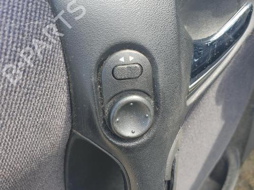 Used Left front window switch Left front window switch OPEL VECTRA B Hatchback (J96) 1.8 i 16V (F68) (116 hp) 28415867 28415867