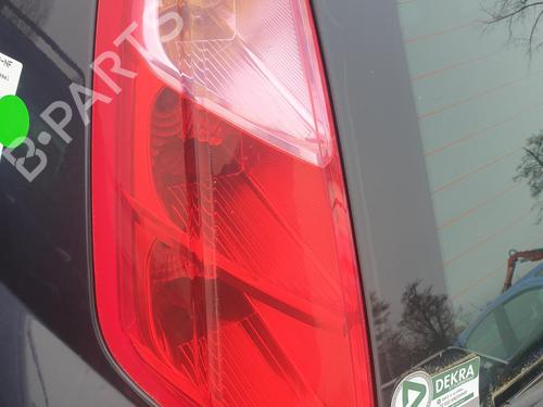 left-taillight-fiat-grande-punto-199_-2005-32449982 main image