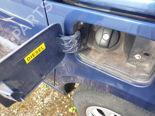 Fuel flap PEUGEOT 807 (EB_) 2.2 HDi | BP28036306C131 
