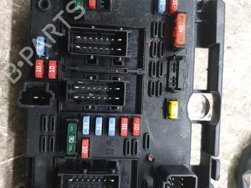 Used Fuse box Fuse box PEUGEOT 206 Hatchback (2A/C) [1998-2012] 32124686 32124686