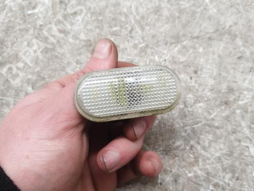 Used Right front indicator RENAULT CLIO II (BB_, CB_) 1.5 dCi (B/C2J) (68 hp) 32670570