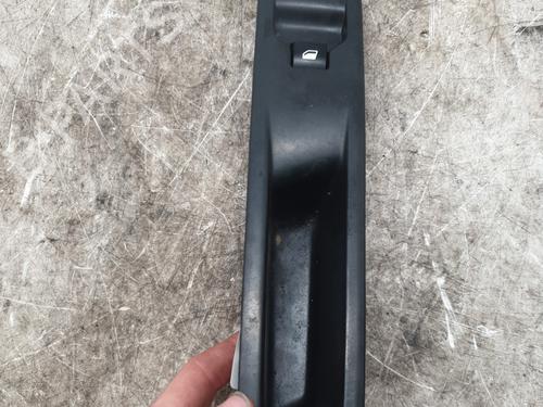 switch-citroen-jumpy-iii-van-v_-2016-30961118 main image