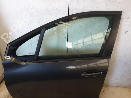 Left front door PEUGEOT 208 I (CA_, CC_) 1.2 VTI 82 | BP24963054C2 