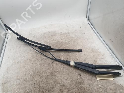 Front windshield wiper arm RENAULT MEGANE IV Hatchback (B9A/M/N_) 1.2 TCe 100 (B9MS) | BP29571502C143