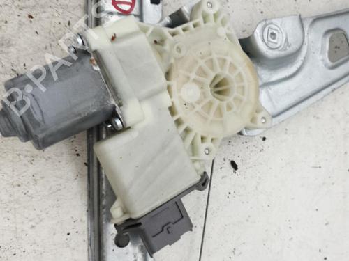 Used Front right window mechanism PEUGEOT 5008 (0U_, 0E_) 2.0 HDi 150 / BlueHDi 150 (150 hp) 22875319