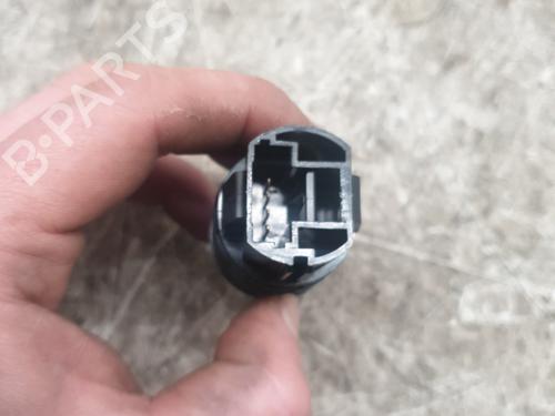 Used Switch Switch RENAULT CLIO IV Grandtour (KH_) 1.5 dCi 90 (KHN3, KHN4) (90 hp) 32236060 32236060