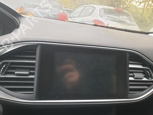 Used Display monitor PEUGEOT 308 II (LB_, LP_, LW_, LH_, L3_) 1.6 BlueHDi 120 (120 hp) 30171397