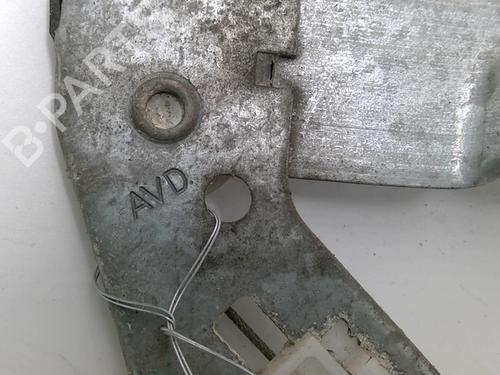 Used Front right window mechanism Front right window mechanism PEUGEOT 206 Hatchback (2A/C) 1.9 D (69 hp) 22881361 22881361