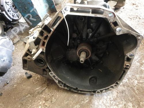 manual-gearbox-renault-megane-iii-hatchback-bz01_-b3_-15-dci-bz09-bz0d-bz1w-bz29-bz14-2008-22866268 main image