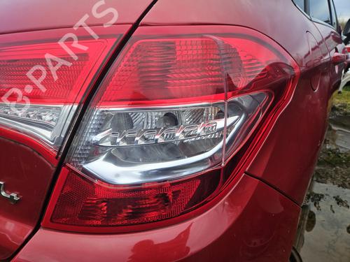 Right taillight CITROËN C4 II (NC_) 1.6 HDi 115 | BP33317306C35 - Image 2