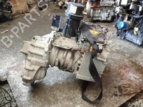 engine-bluecar-blueutility-2011-33418463 main image