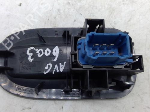 Used Right front window switch Right front window switch RENAULT MASTER III Van (FV) 2.3 dCi 135 FWD (FV0N, FV08, FV06, FV00, FV1S) (136 hp) 22876395 22876395